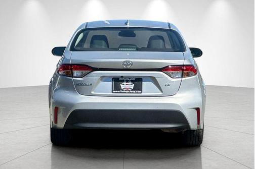 Classic Silver Metallic 2024 Toyota Corolla LE