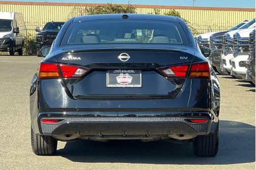 2023 Nissan Altima 2.5 SV