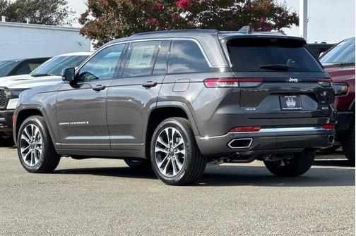 2025 Jeep Grand Cherokee Overland