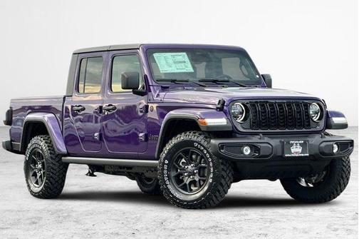 2026 Jeep Gladiator Sport