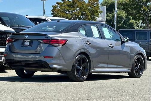 2 Tone Gray / Black Roof 2023 Nissan Sentra SR