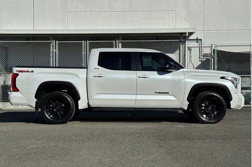 2024 Toyota Tundra Hybrid Limited