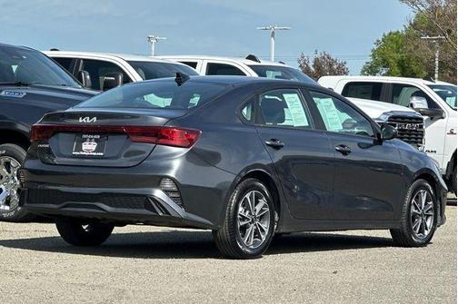 2024 Kia Forte LXS