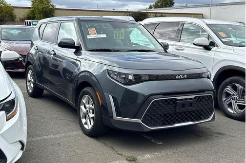 2024 Kia Soul LX