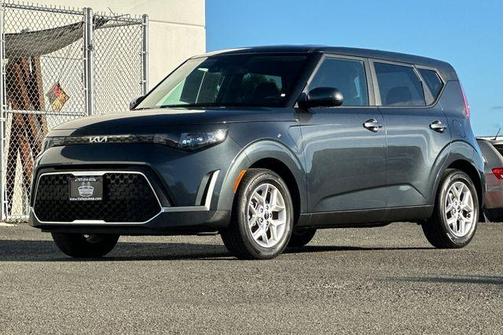2024 Kia Soul LX