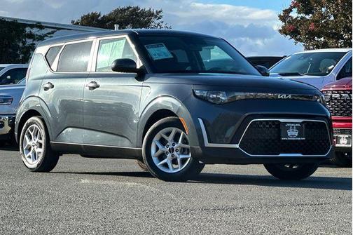 2024 Kia Soul LX