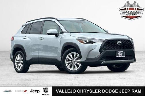 2023 Toyota Corolla Cross LE