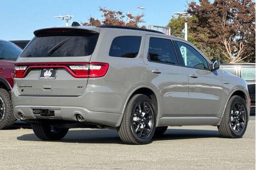 2026 Dodge Durango GT HEMI V8