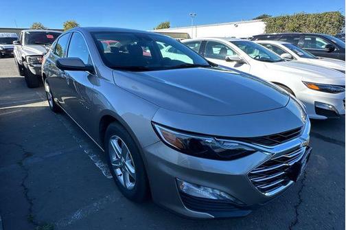2024 Chevrolet Malibu LT