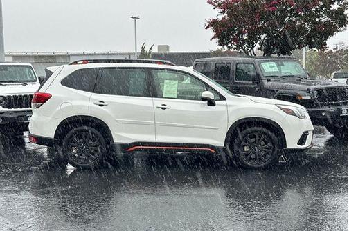 2023 Subaru Forester 2.5i Sport