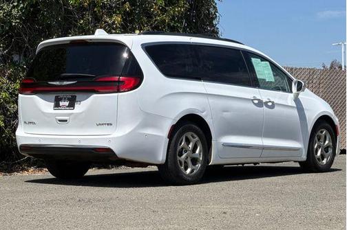 2022 Chrysler Pacifica Limited