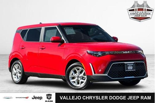 2023 Kia Soul LX