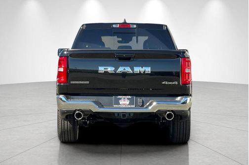 Diamond Black 2027 RAM 1500 Big Horn/Lone Star