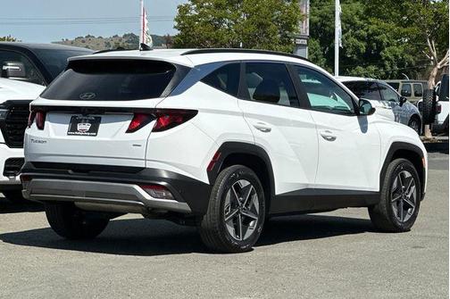 Serenity White Pearl 2025 Hyundai TUCSON SEL