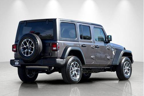Granite Crystal Clearcoat Metallic 2025 Jeep Wrangler Sport
