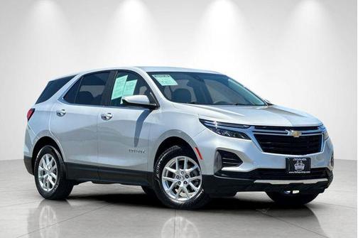 Silver Ice Metallic 2022 Chevrolet Equinox 1LT