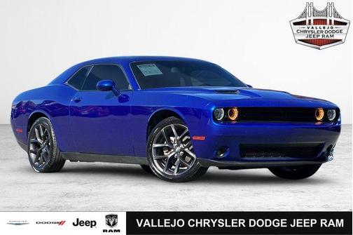 2021 Dodge Challenger SXT