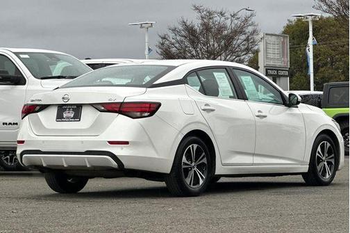 2023 Nissan Sentra SV