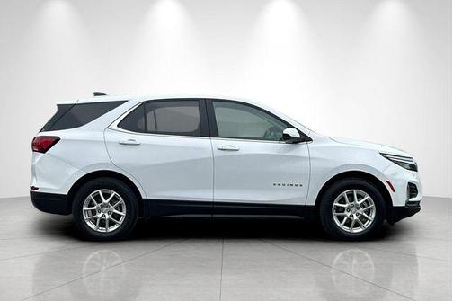 Summit White 2022 Chevrolet Equinox 1LT