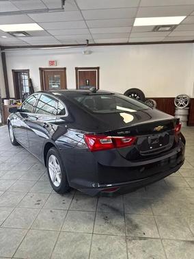 2023 Chevrolet Malibu 1LS
