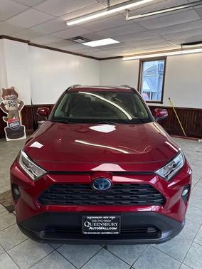 2020 Toyota RAV4 Hybrid XLE