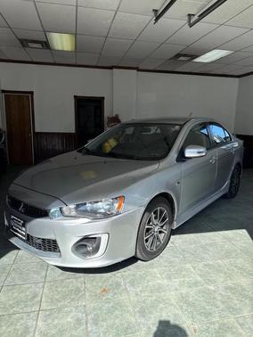 2017 Mitsubishi Lancer ES