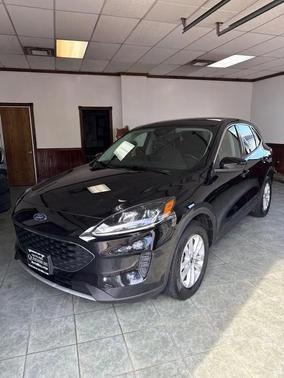 2021 Ford Escape SE