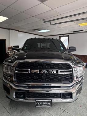 2021 RAM 2500 Tradesman Crew Cab 4x4 6'4' Box