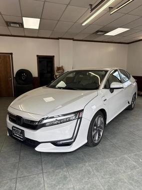 White 2018 Honda Clarity Plug-In Hybrid Touring