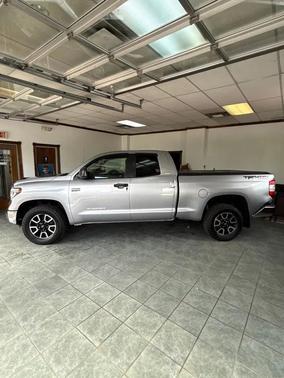 2019 Toyota Tundra SR5