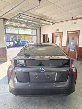 2017 Toyota Prius Two