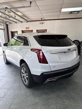 2021 Cadillac XT5 Premium Luxury