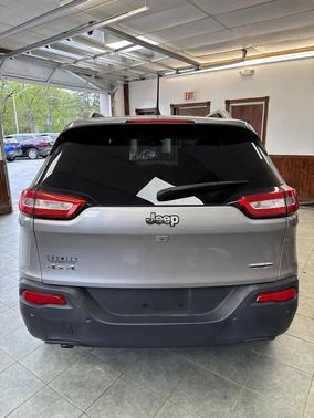 Billet Silver Metallic Clearcoat 2017 Jeep Cherokee Latitude