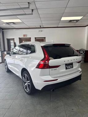 2019 Volvo XC60 T6 Momentum