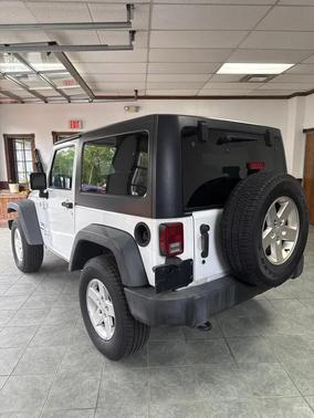 2016 Jeep Wrangler Sport