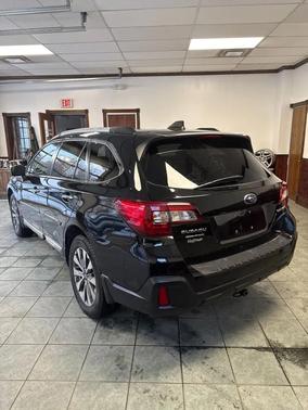 2018 Subaru Outback 2.5i Touring