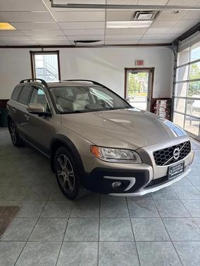 2015 Volvo XC70 T6