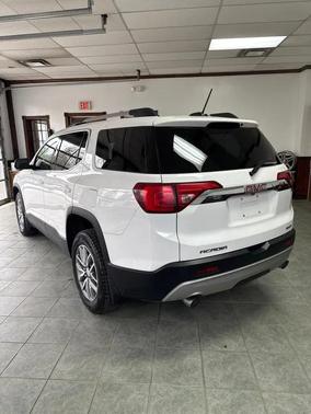 2018 GMC Acadia SLE-2