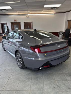 2023 Hyundai SONATA Limited