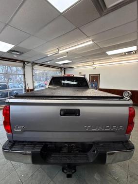 2015 Toyota Tundra SR5