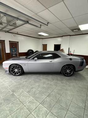 2016 Dodge Challenger R/T Scat Pack