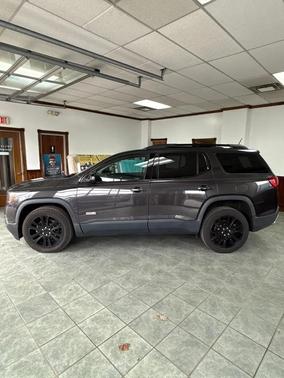 2017 GMC Acadia SLT-1