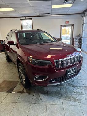 2019 Jeep Cherokee Overland