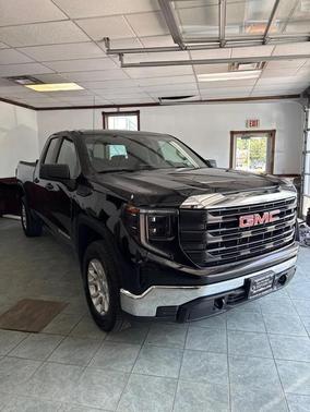 2023 GMC Sierra 1500 Pro