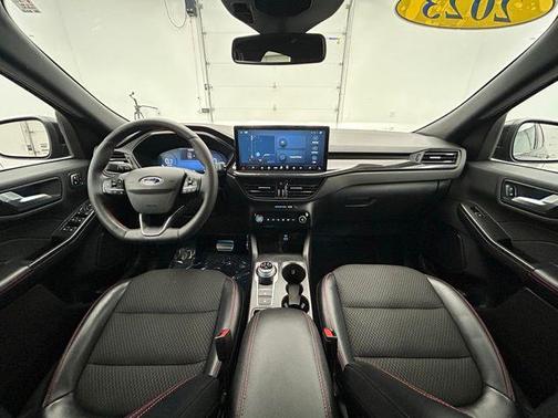 2023 Ford Escape ST-Line Elite