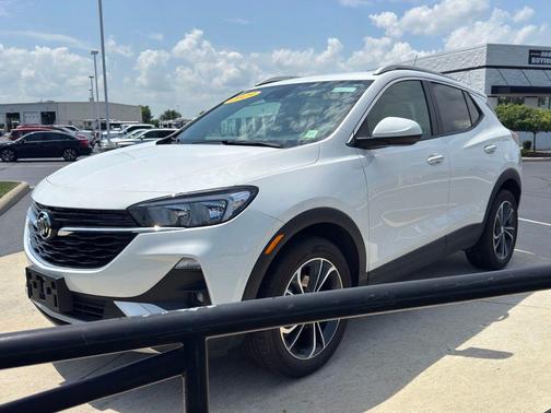Summit White 2023 Buick Encore GX Select