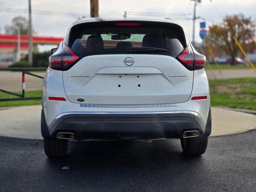 2023 Nissan Murano Platinum FWD