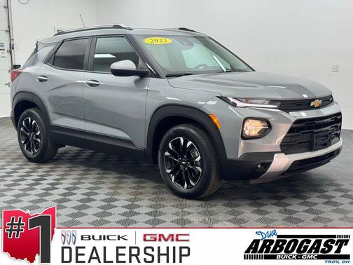 Sterling Gray Metallic 2023 Chevrolet Trailblazer LT