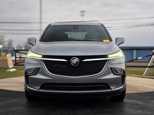 2024 Buick Enclave Essence AWD