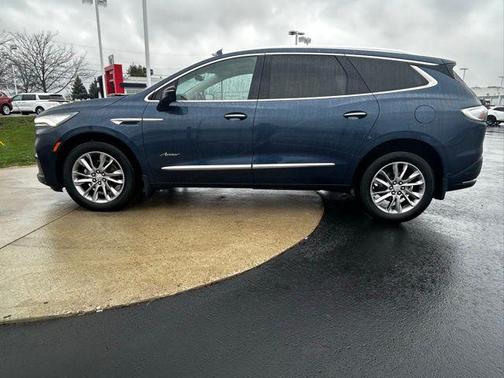 2024 Buick Enclave Avenir AWD
